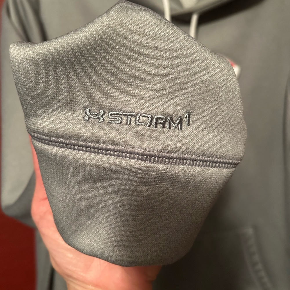 LG Gray Hoodie with American Flag Logo - Picture 4 of 5